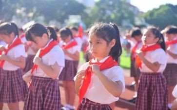 红领巾的梦作文优秀7篇