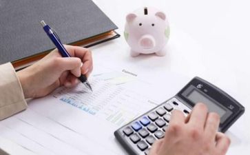 会计月总结报告最新6篇